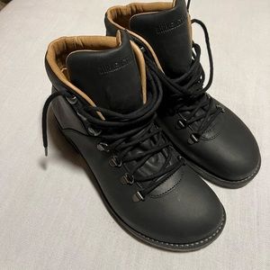 Birkenstock Women’s Jackson Size 40, Like New Condition, Worn Once!